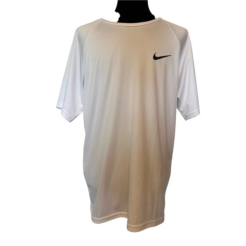 Nike Swim Dri-Fit Men's White Short Sleeve Performance Tee Shirt Size Medium